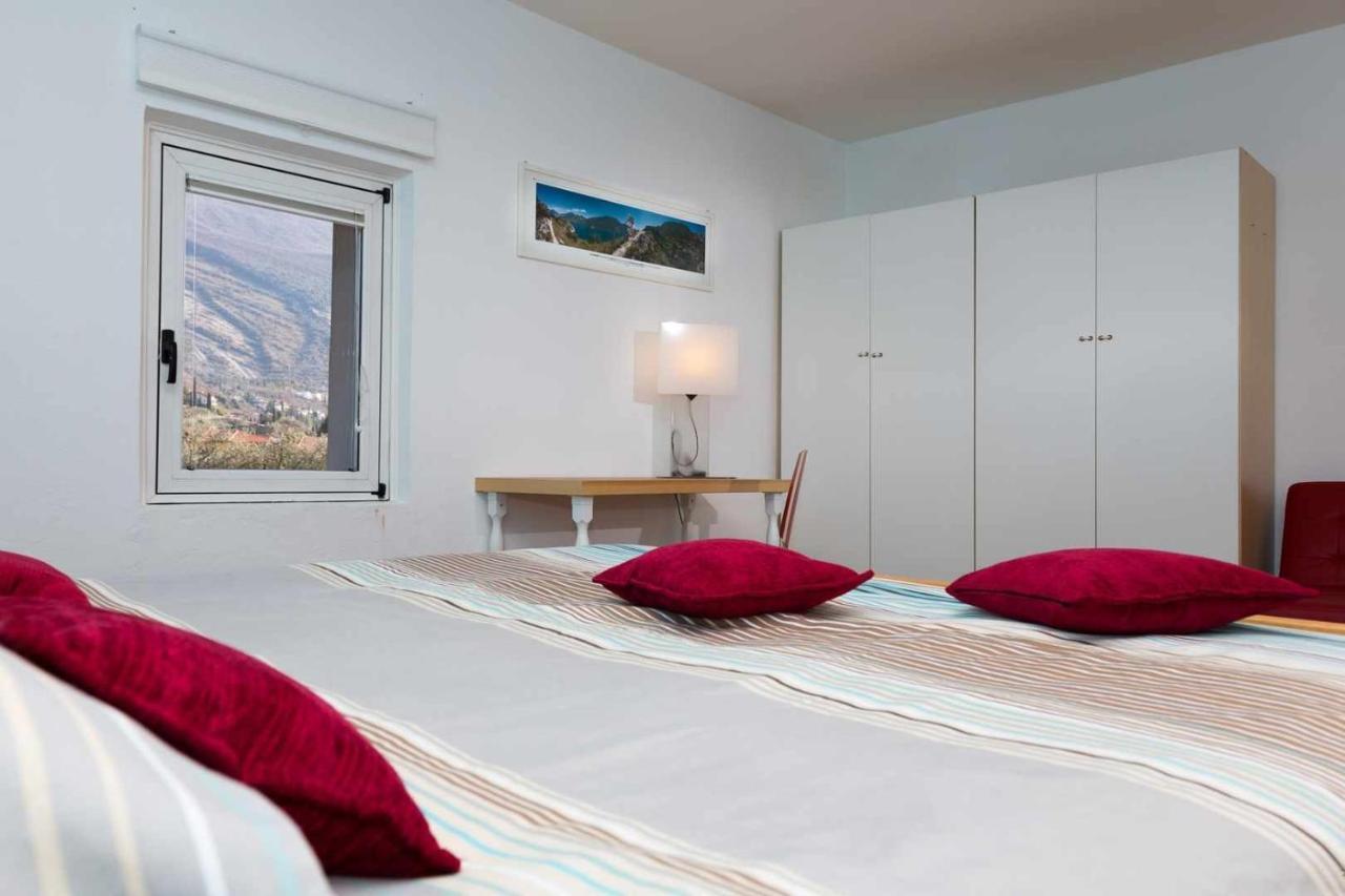 Torbole Holiday House Torbole Sul Garda ภายนอก รูปภาพ